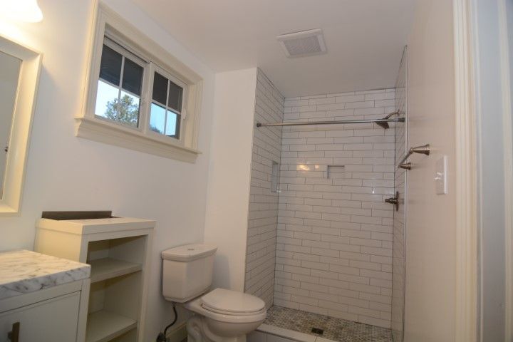 Building Photo - 9416 Gamba Ct