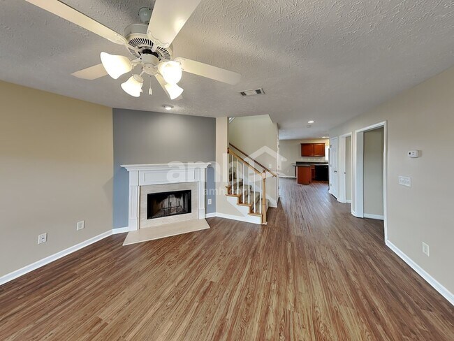 Building Photo - 2008 Red Jacket Ter