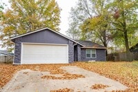 Building Photo - 3 Bed | 2 Bath | Broken Arrow