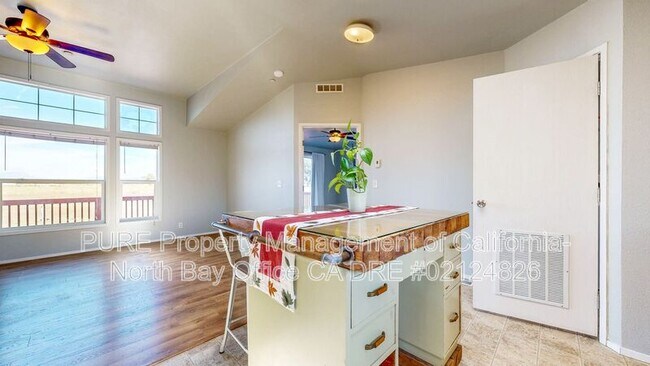 Building Photo - 4657 Todd Rd