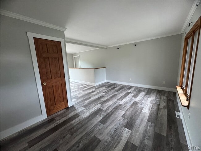 Building Photo - 7878 Sagamore Dr N