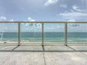 Building Photo - 5701 Collins Ave