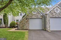 Building Photo - 44 Gaylord Ct