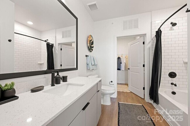 Building Photo - 4101 Raleigh St