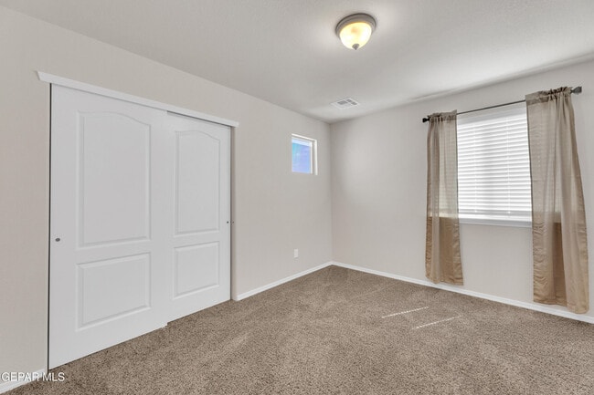 Building Photo - 11474 Dawn Vw Rd