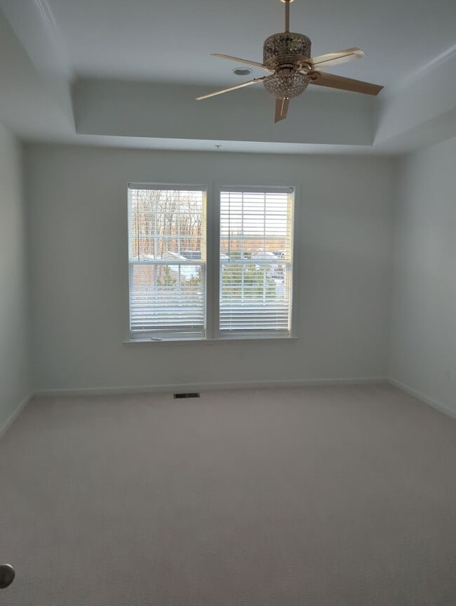 Building Photo - 4803 Forest Pines Dr