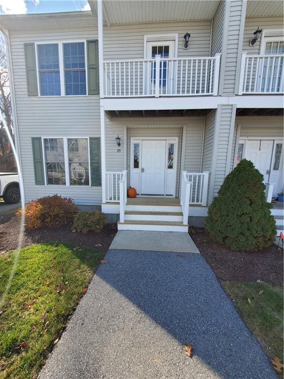 Building Photo - 35 Mapleville Main