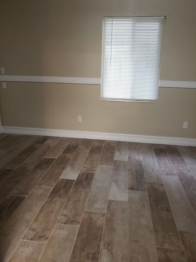 Building Photo - Gorgeous Historic 3/2 in Crystal River!!!