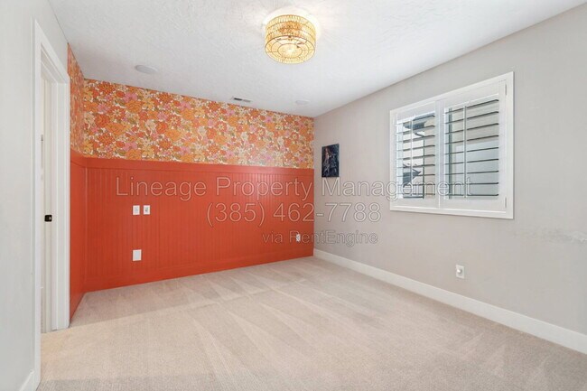Building Photo - 6311 W Antelope Flt Wy
