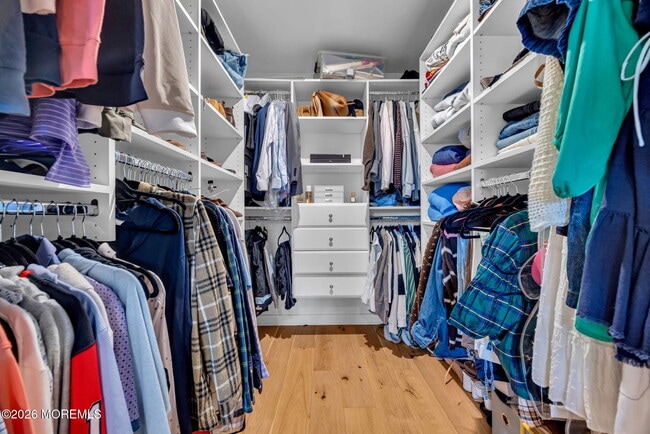 Building Photo - 28 Catherine St