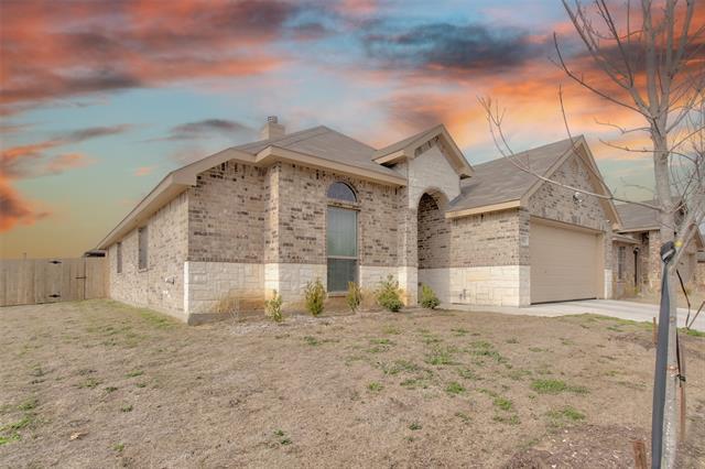 Building Photo - 531 Sydney St