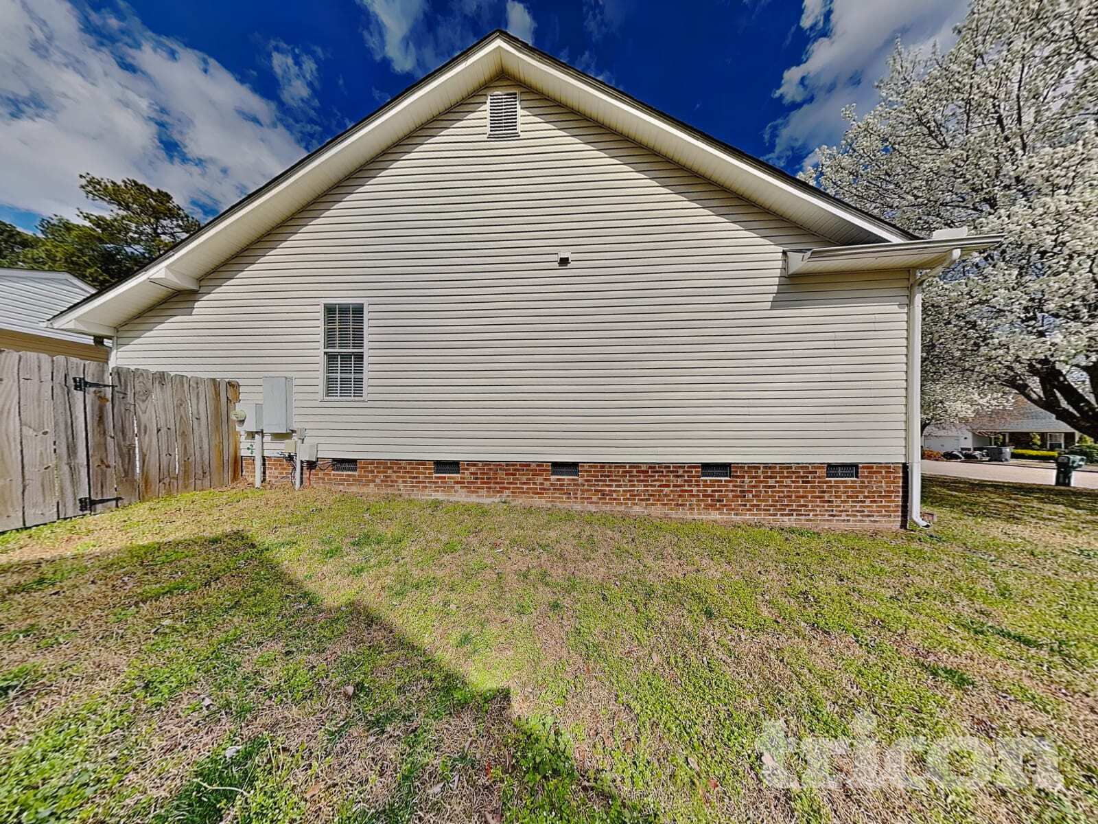 Building Photo - 305 Aqua Marine Ln