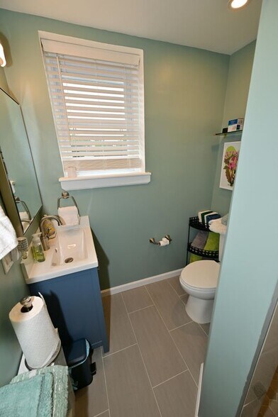 Building Photo - 2447 N 54th St