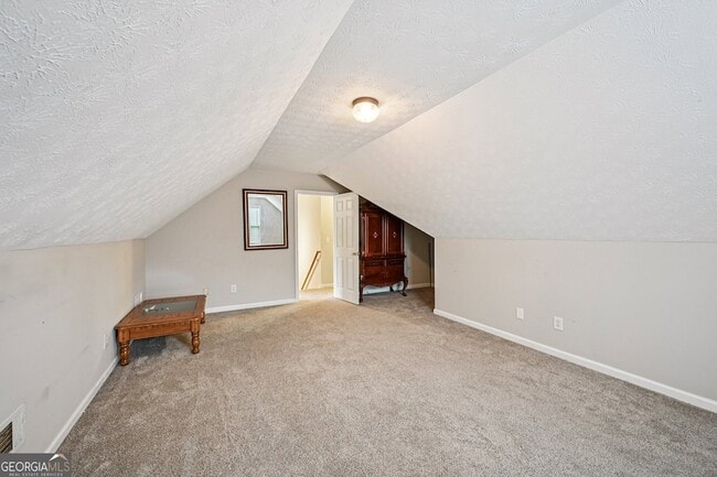 Building Photo - 25 Castlehill Ct