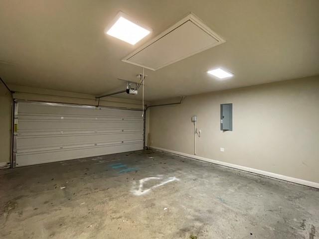 Building Photo - 724 Westgate Dr