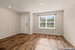 Building Photo - 8106 Chestnut Blue