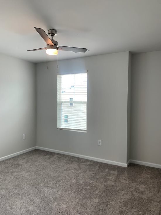 Building Photo - 609 Tova Fls Dr