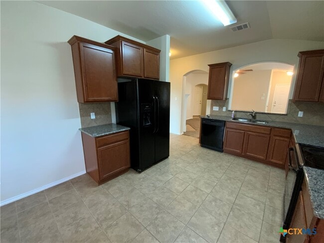 Building Photo - 5911 Hopkins Dr