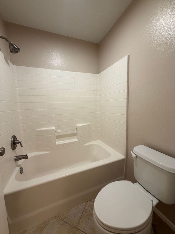 Building Photo - 41019 Promenade Chardonnay Hls
