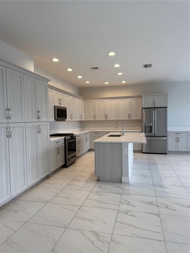 Building Photo - 16222 Sea Turtle Pl