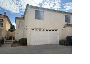 Building Photo - 9245 Woodman Ave
