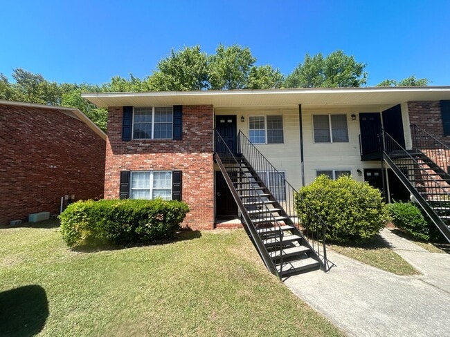 Building Photo - 925-6 Glenn Street, West Columbia, SC 29169