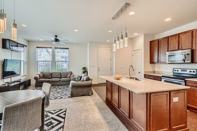 Building Photo - 3 Bed, 2.5 Bath,Beautiful Meridian Village...