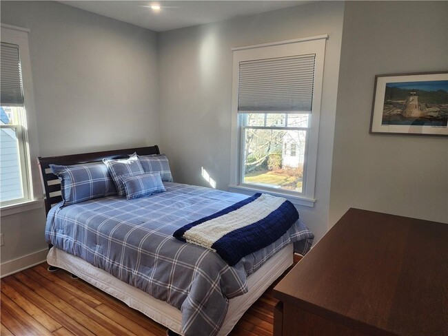 Building Photo - 34 Harrison Ave