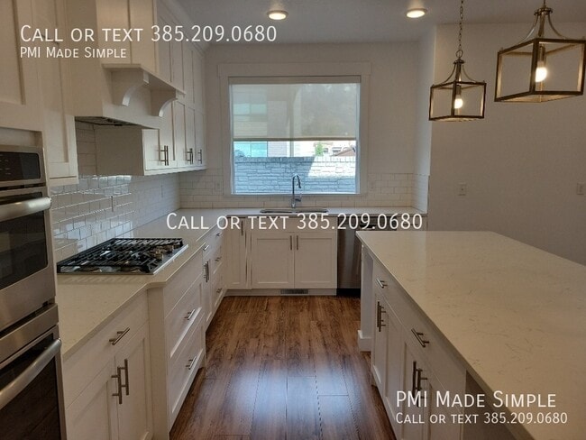 Building Photo - 10884 N Slate Ln