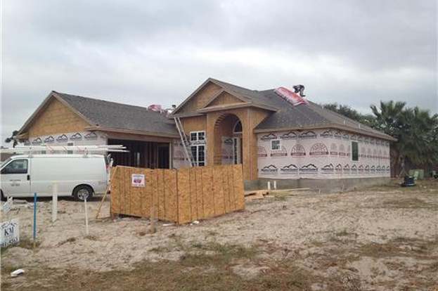 Building Photo - 15134 Barataria Dr