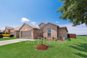 Building Photo - 3360 N Crowley Cleburne Rd