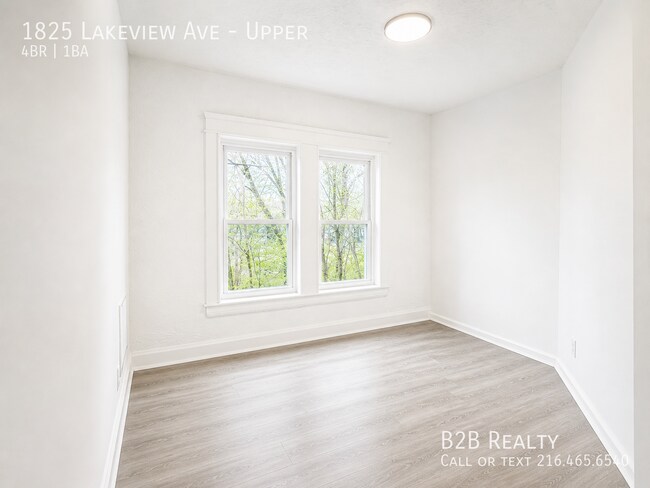 Building Photo - 1825 Lakeview Rd