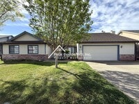 Building Photo - Wonderful Orangevale 4bd/2ba Home with 2 Car Garage!