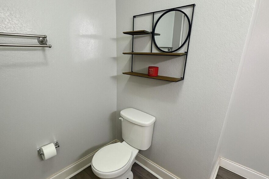 Building Photo - 2221 San Vittorino Cir