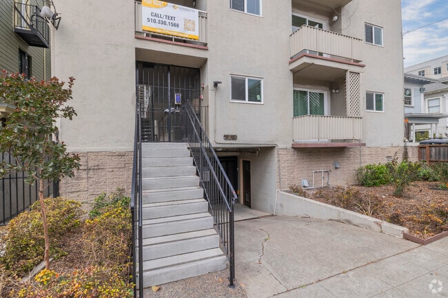 Entrance - 2540 Regent St