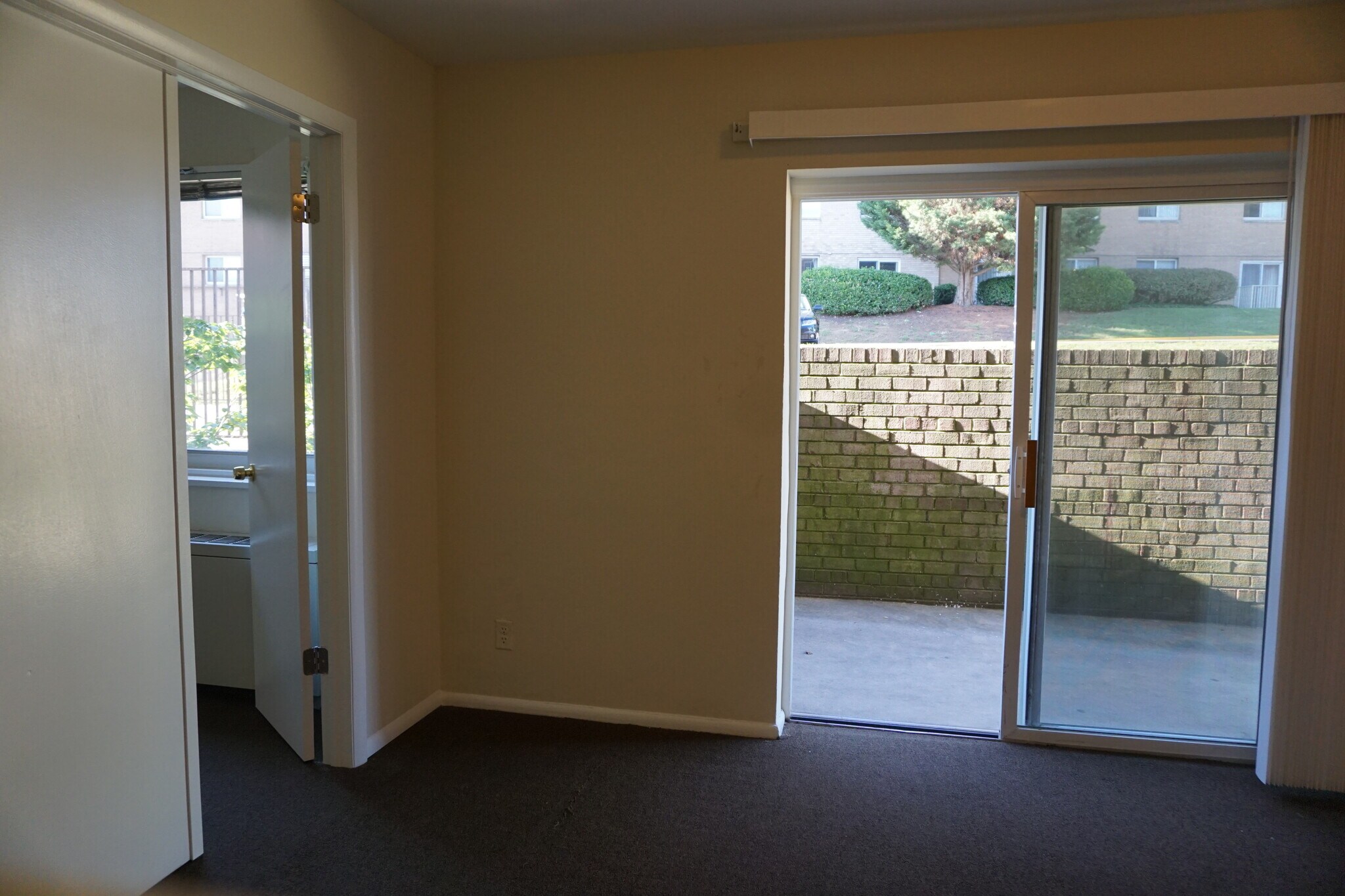 Building Photo - 4330 Hartwick road