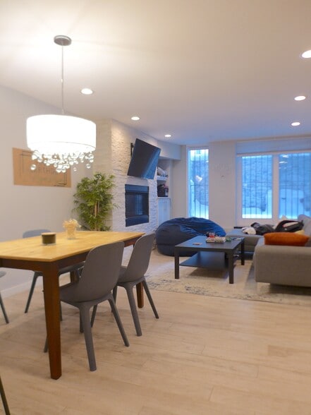 Building Photo - 483 Massachusetts Ave