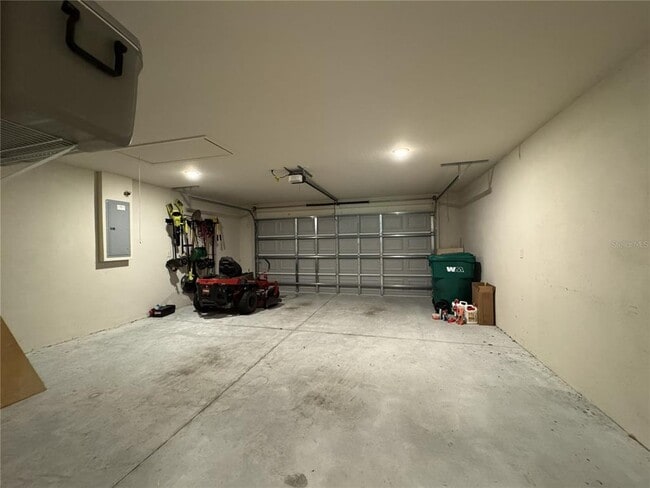 Building Photo - 1724 E Gate Dancer Cir
