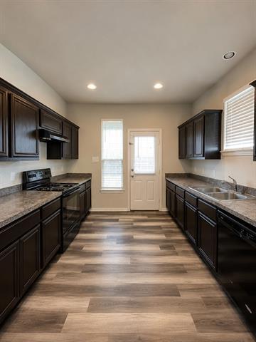 Building Photo - 2024 Belshire Ct