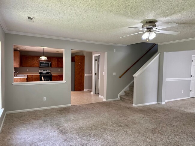 Building Photo - 5091 Ballantine Dr