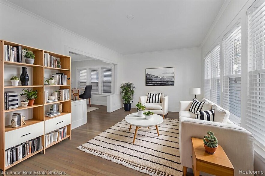 Building Photo - 1322 Wayburn St