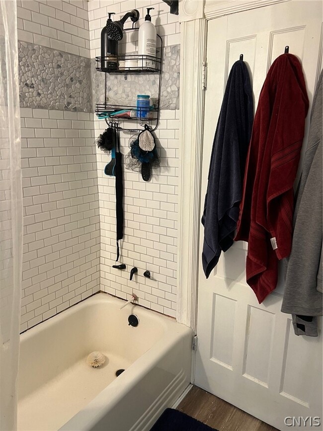 Building Photo - 110 Clinton Pl