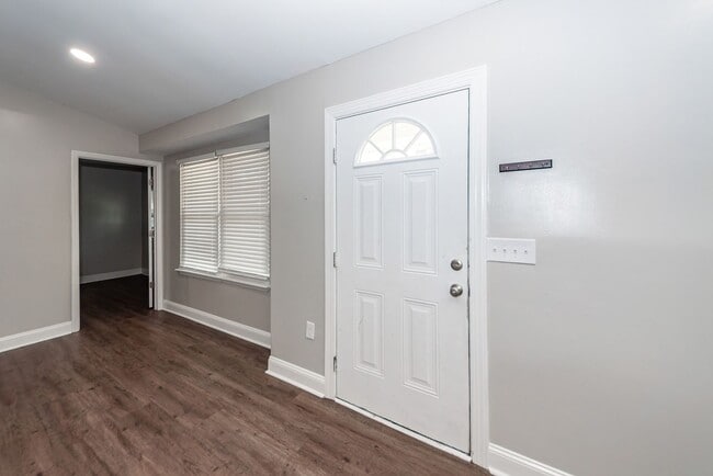 Building Photo - 3 Bedroom, 2 bathroom home in Moss Point - Ladson