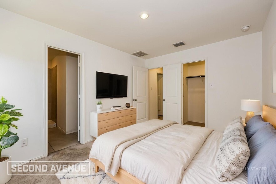 Building Photo - 8732 Texas Risinger Dr