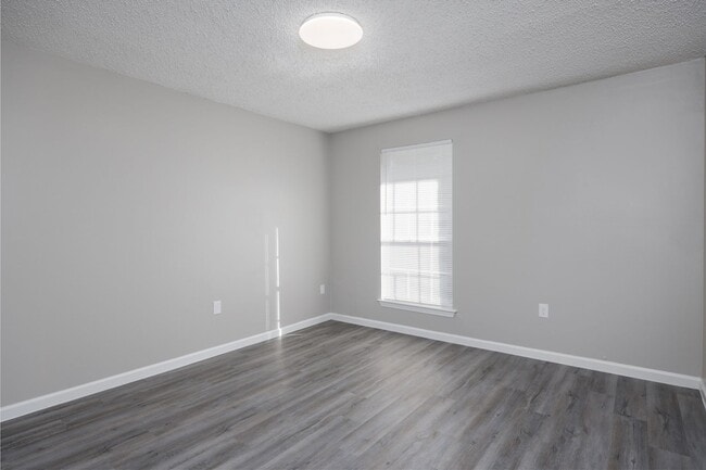 Building Photo - 2BR Units in Gonzales - TAKING APPLICATION...