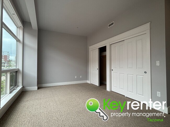 Building Photo - Downtown Tacoma Living– 7th Floor Luxury a...