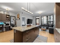 Building Photo - 740 Portland Ave