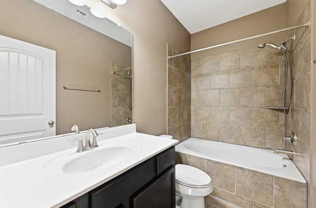 Building Photo - 11417 Lost Maples Trail