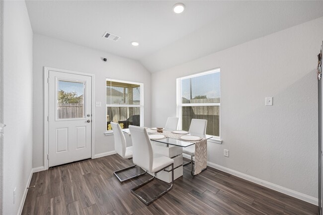 Building Photo - 3839 Giorgio Pastel Pl