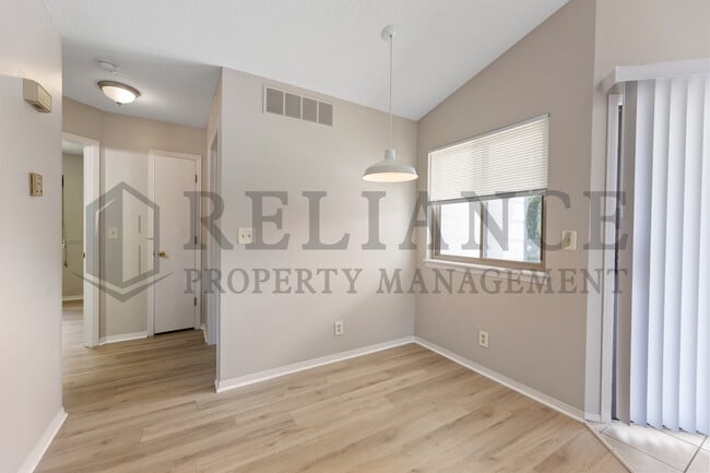 Building Photo - 6534 E 39th Ct N